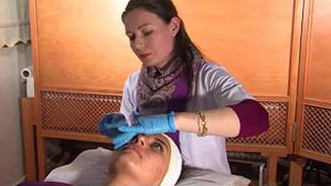 Sağlık Mutluluk DemektirCilt ve Saç Bakımı